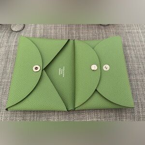 Hermes Calvi Duo Vert Criquet Epsom Leather, with Box and Ribbon, Lightly Used